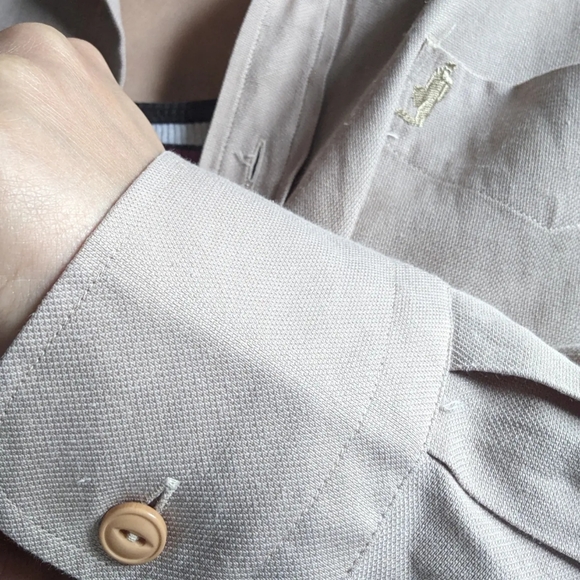 Sturdy cotton button front shirt in camel - Picture 4 of 5